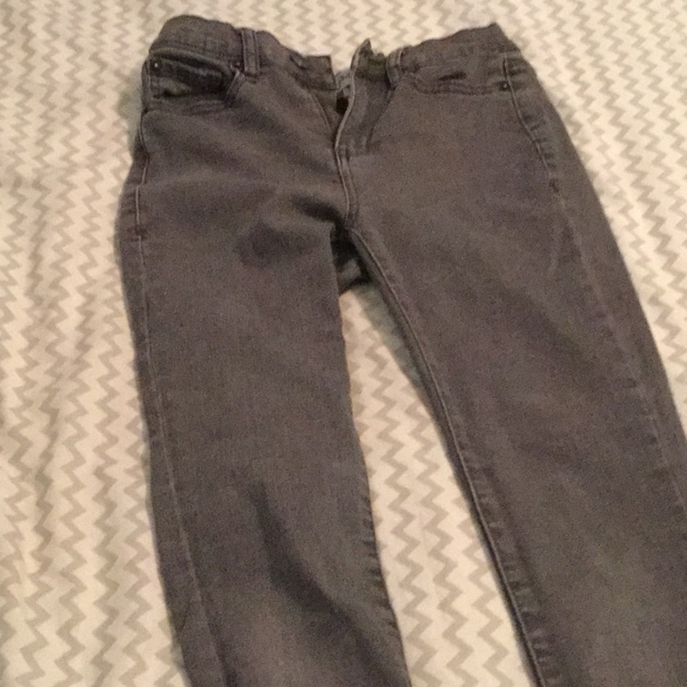 High waisted jeans
